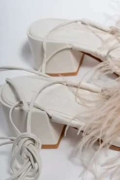 BEIGE FEATHER STRAPPY SANDAL