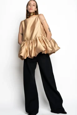 BEIGE SLEEVELESS PUFF HEM TOP