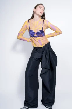 BLACK BOYFRIEND TROUSERS WITH BOW