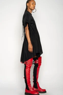 BLACK CINCHED PLEATED T-SHIRT DRESS
