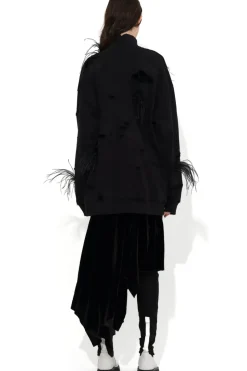 BLACK DISTRESSED TURTLENECK WITH FEATHERS