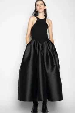 BLACK DRESS WITH TANK TOP SCOOPED