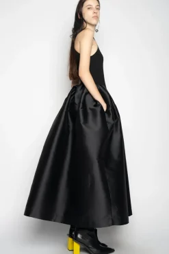 BLACK DRESS WITH TANK TOP SCOOPED
