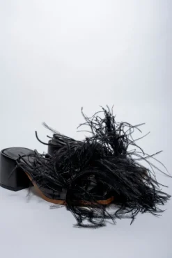 BLACK FEATHER STRAPPY SANDAL