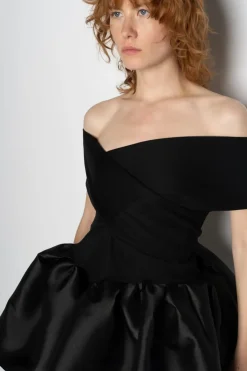 BLACK OFF SHOULDER TOP