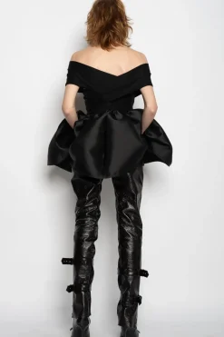 BLACK OFF SHOULDER TOP