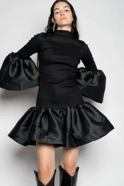 BLACK PUFF SLEEVE AND HEM DRESS