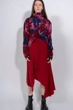 CLASSIC M'A MERINO SKIRT IN RED