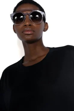 CLEAR BLACK BRIDGED SUNGLASSES