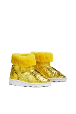 LEATHER BOOTS IN YELLOW