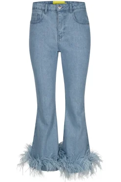 LIGHT BLUE FEATHER HEM CAPRI JEANS