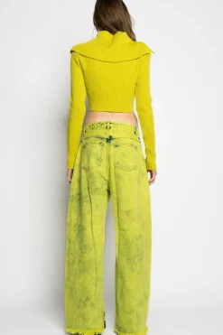 LIME MERINO WOOL KNITTED CROPPED TOP WITH BIG COLLAR