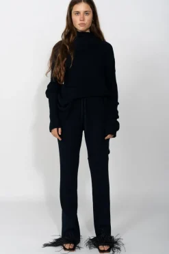 NAVY KNITTED TROUSERS
