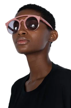 PINK BRIDGED SUNGLASSES