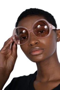 PINK OVERSIZED SUNGLASSES