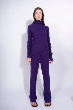 PURPLE KNITTED TROUSERS