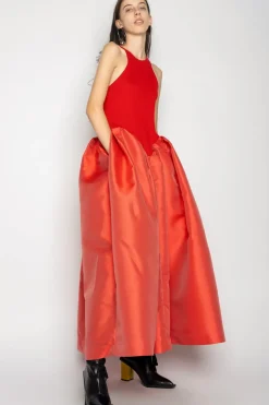 RED DRESS WITH TANK TOP SCOOPED