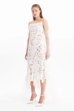 WHITE EMBROIDERED STRAP DRESS WITH PEPLUM