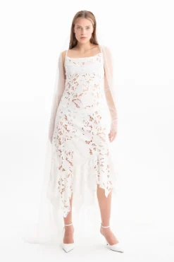 WHITE EMBROIDERED STRAP DRESS WITH PEPLUM