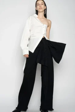 WHITE ONE SHOULDER DRAPED SHIRT