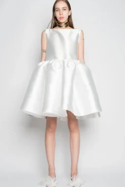 WHITE SHORT SLEEVELESS PUFF DRESS