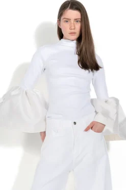 WHITE TURTLENECK PUFF SLEEVE TOP