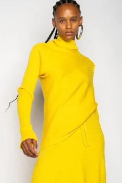 YELLOW DRAPED JUMPER IN MERINO KNIT