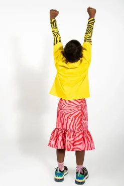 YELLOW EMBROIDERED T-SHIRT