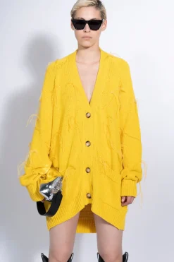 YELLOW OVERSIZED CARDIGAN WITH FEATHERS PULLS
